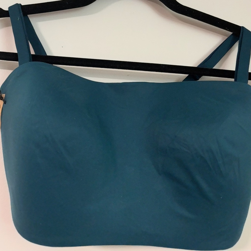 Victoria’s Secret Teal Seamless Top